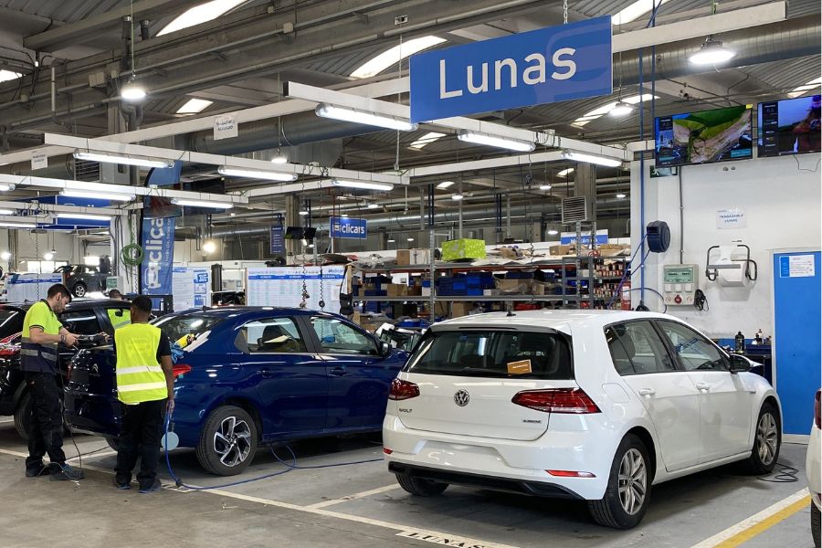 ¿Cuánto cuesta restaurar un coche?